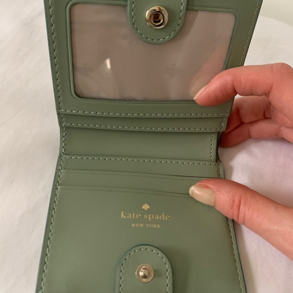 Last Chance! New Kate Spade Cove St crossbody and wallet set - Picture 5 of 5